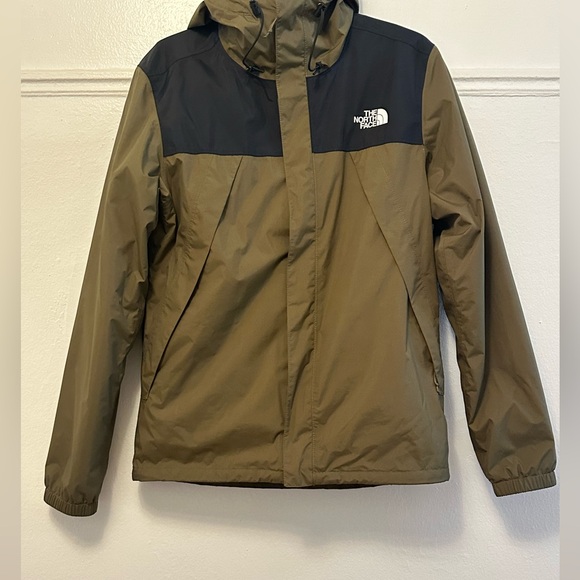 The North Face Men’s Jacket - Picture 16 of 16